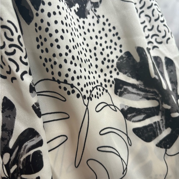 Tahari pj pants relaxed silk/satin - Picture 6 of 9